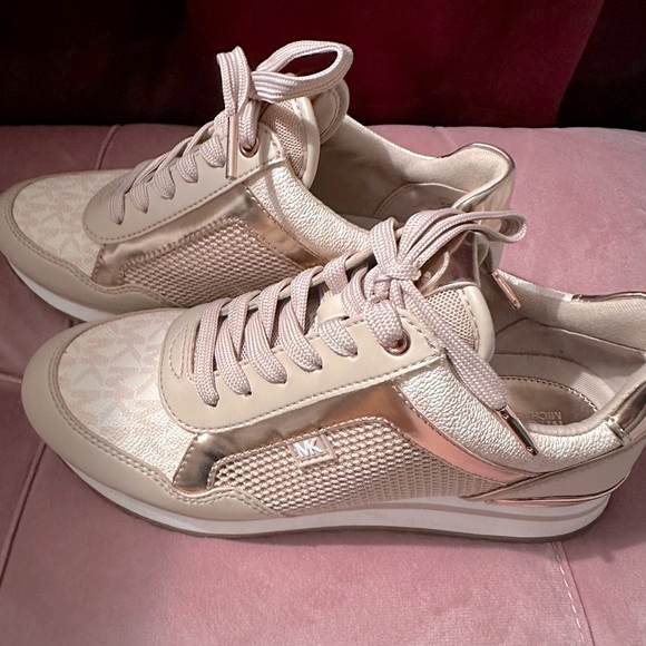 MICHAEL Michael Kors Shoes - Michael Kors Maddy Trainer Shoes. Size 5.5 Pink/Ballet.